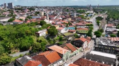 Brezilya 'nın Paraiba Eyaleti' ndeki tarihi şehir Joao Pessoa. Tarih Merkezi 'ndeki ortaçağ binaları. Şehir manzarası Joao Pessoa Paraiba. Joao Pessoa Brezilya şehir merkezi.