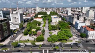 Aracaju Sergipe. Aracaju Brezilya. Cityscape Fausto Cardoso Meydanı ve Brezilya 'daki Aracaju başkenti Sergipe' deki hükümet binası ve Katedral Kilisesi. Seyahat yerleri. Brezilya Kuzeydoğu.