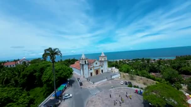 ペルナンブコのオリンダにある中世の教会ブラジル 都市景観 ダウンタウンの背景 都市部 大都市 中世教会 オリンダ ペルナンブコ ブラジル — ストック動画