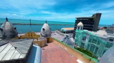 Pernambuco Brazil Recife 'deki tarihi meydan. Şehir peyzajı. Şehir merkezi arka planı. Şehir Bölgesi. Metropolis Binaları. Recife Pernambuco Brezilya 'daki Tarihi Meydan.