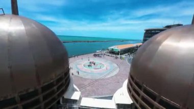 Pernambuco Brezilya 'daki Recife Meydanı' nda. Şehir peyzajı. Şehir merkezi arka planı. Şehir Bölgesi. Metropolitan Binaları. Recife Pernambuco Brezilya 'daki Sıfır Noktası.