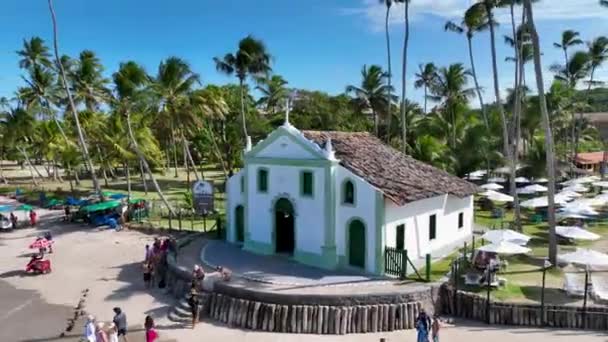 位于巴西伯南布哥州里皮罗斯海滩的著名教堂 著名的教堂 自然景观 背景场景 旅游目的地 位于巴西伯南布哥州纳德罗斯海滩的著名教堂 — 图库视频影像