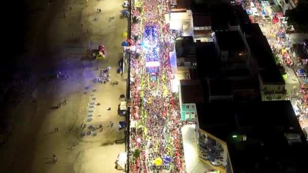 ブラジルのサルバドールでのカーニバルパーティー カーニバルの風景 ダウンタウンの背景 観光地 空中からの眺め 素晴らしい街の風景 バヒアのサルバドールでのカーニバルパーティーブラジル — ストック動画