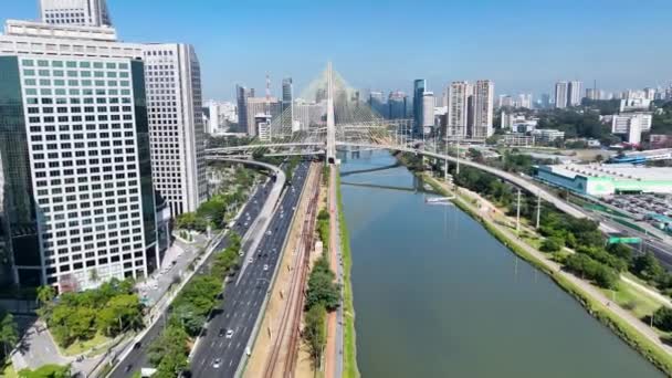 Cable Bridge Downtown Sao Paulo Brazil Cityscape Bridge Traffic Road — Stock Video
