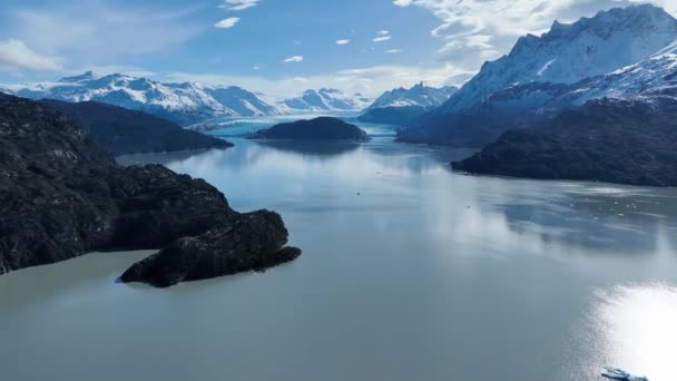Geleira Cinzenta Torres Del Paine Puerto Natales Chile Montanhas Nevadas — Vídeo de Stock