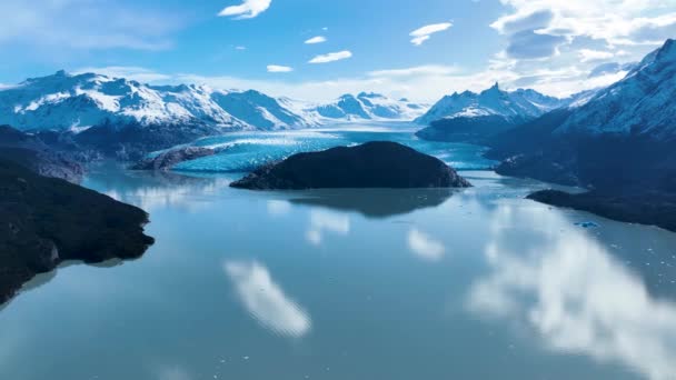 Grey Glacial Torres Del Paine Puerto Natales Chile Montañas Nevadas — Vídeos de Stock
