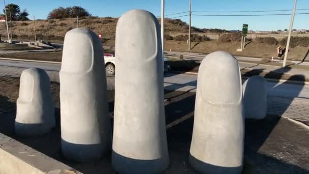 Monumento Mano Puerto Natales Antártida Chile Escultura Paisaje Fondo Viaje — Vídeo de stock