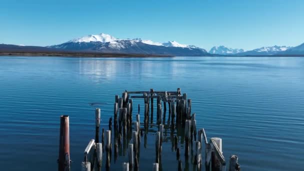 Famous Pier Puerto Natales Magallanes Chile Snowy Mountains Lake Landscape — Stock Video