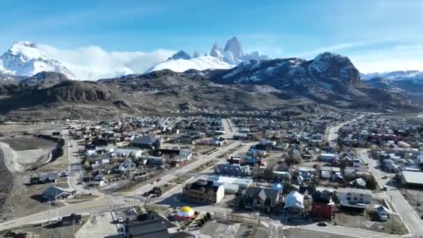 Patagonia City Chalten Santa Cruz Argentina Paisaje Nevado Vista Aérea — Vídeos de Stock