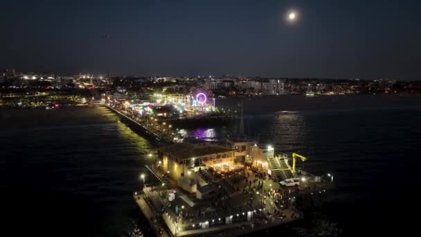 Santa Monica Pier Los Angeles Californië Verenigde Staten Gekleurde Amusement — Stockvideo