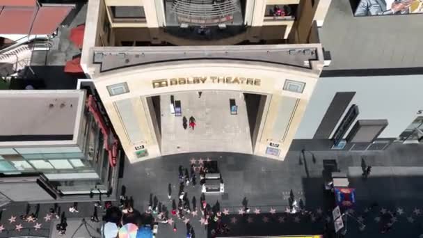 Abd Nin Kaliforniya Eyaletindeki Los Angeles Dolby Tiyatrosu Hollywood Bulvarı — Stok video