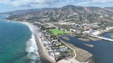 California, Los Angeles 'ta Malibu' da. Coast City Peyzajı. Sahil Arkaplanı. Malibu Los Angeles 'ta, Kaliforniya' da..