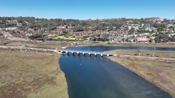 Торрей Сосны Сан Диего Калифорнии Соединенных Штатов Пейзаж Прибрежного Города — стоковое видео