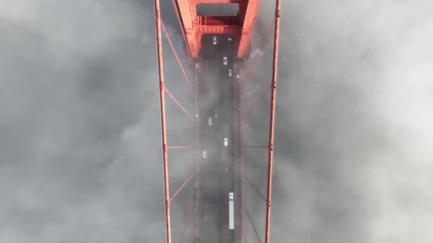 Γέφυρα Γκόλντεν Γκέιτ Ομίχλη Στο Σαν Φρανσίσκο Της Καλιφόρνια Megalopolis — Αρχείο Βίντεο