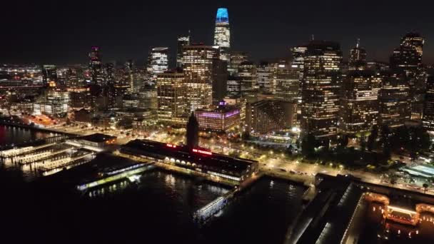 Erleuchtete Nacht San Francisco Kalifornien Vereinigte Staaten Megalopolis Innenstadt Stadtbild — Stockvideo