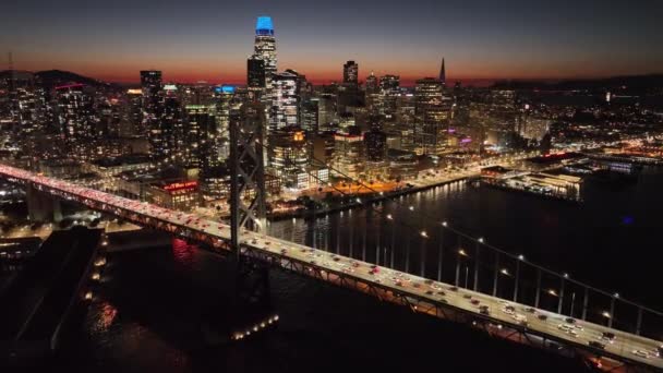 Világító Este San Franciscóban Kaliforniában Highrise Építészet Idegenforgalmi Utazás Megvilágított — Stock videók