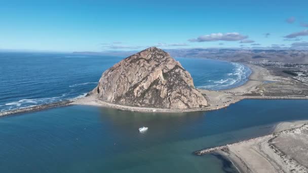 Παράκτια Τοπίο Στο Morro Bay Στην Καλιφόρνια Ηνωμένες Πολιτείες Φόντο — Αρχείο Βίντεο
