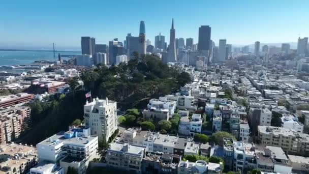 カリフォルニア州サンフランシスコのダウンタウンシティ 高層ビル建築について 観光旅行について ダウンタウンシティ アット サンフランシスコ アメリカ合衆国 — ストック動画