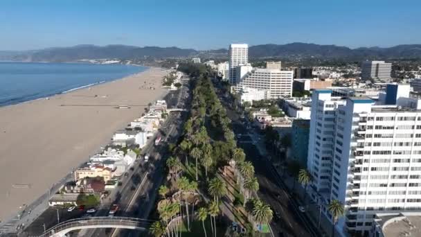 美国加州洛杉矶的圣莫妮卡市区风景名胜区 66号公路地标 美国加利福尼亚州洛杉矶的圣莫妮卡 — 图库视频影像
