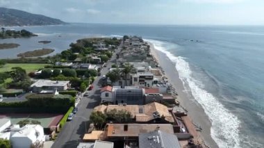 California, Los Angeles 'ta Malibu' da. Coast City Peyzajı. Sahil Arkaplanı. Malibu Los Angeles 'ta, Kaliforniya' da..