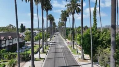 Beverly Hills, Los Angeles, Kaliforniya 'da. Ünlü Lüks Mahalle. Şehir merkezindeki şehir manzarası. Beverly Hills Los Angeles 'ta Kaliforniya' da.