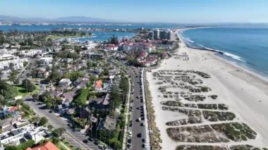 Kaliforniya, San Diego 'da Conorado Plajı. Paradisiac Sahili. Deniz Burnu Simgesi. San Diego 'daki Conorado Sahili, Kaliforniya Birleşik Devletleri..