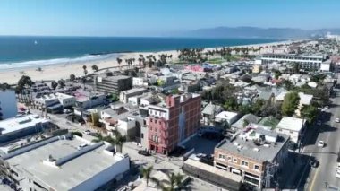 Venedik Los Angeles 'ta, Kaliforniya' da. Coast City Peyzajı. Seascape Sahili. Venedik Los Angeles 'ta Kaliforniya' da.