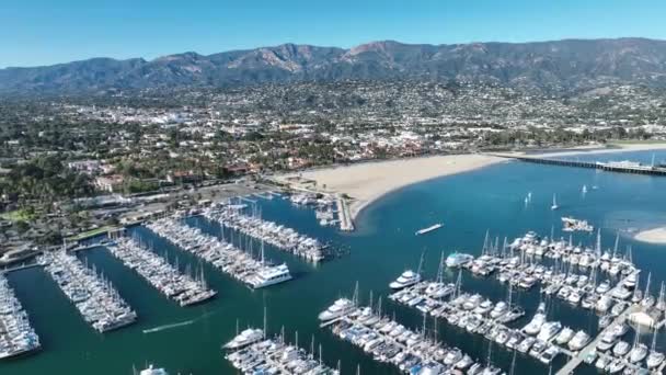 Båtar Vatten Santa Barbara Kalifornien Usa Naturturist Resor Semester Destinationer — Stockvideo