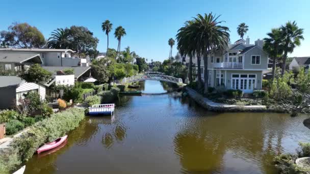Venice Canal Bei Los Angeles Kalifornien Vereinigte Staaten Paradiesische Strandlandschaft — Stockvideo