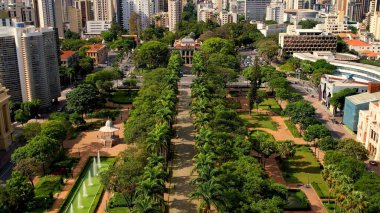 Belo Horizonte Minas Gerais Brezilya şehir merkezi. Belo Horizonte eyaleti Minas Gerais 'in tarihi merkezinin havadan manzarası. Güneydoğu Brezilya.