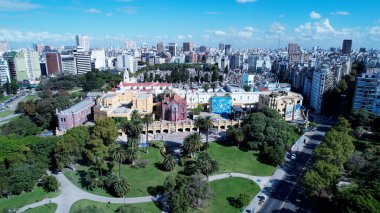 Recoleta Mezarlığı Buenos Aires Arjantin. Arjantin şehir merkezinde geniş bir turizm manzarası var. Turizm simgesi. Şehir merkezinin dışında. Buenos Aires 'in şehir manzarası.