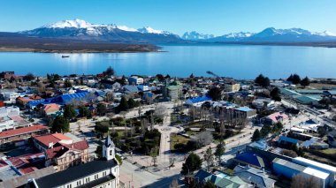 Punta Arenas Şili 'deki Torres Del Paine Gri Buzulu. Karlı Dağlar. Buzul manzarası. Punta Arenas Şili. Kış Arkaplanı. Punta Arenas Şili 'deki Torres Del Paine Gri Buzulu.