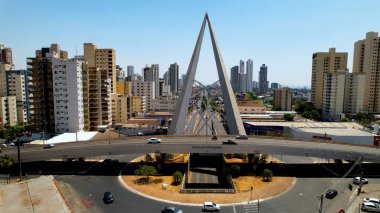 Goiania şehir merkezi, orta batı Brezilya eyaleti Goias. Capital City 'nin panoramik manzarası ve ünlü açık hava manzaraları. Şehir simgesi. Seyahat hedefi.