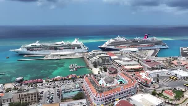 Aruba Skyline Oranjestad Caribbean Netherlands Aruba Caribbean Cruise Ship Downtown — Vídeo de Stock