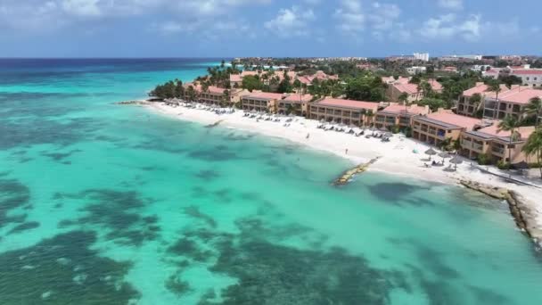 Hollanda Karayipler Deki Oranjestad Lüks Bir Tatil Köyü Plaj Manzarası — Stok video
