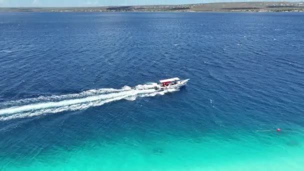 Båt Segling Kralendijk Bonaire Nederländska Antillerna Island Beach Blå Havslandskapet — Stockvideo