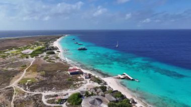 Klein Curacao Plajı, Hollanda, Willemstad Curacao. Plaj manzarası. Karayip Adası. Hollanda 'daki Willemstad Curacao. Deniz Burnu Açık Hava. Doğa Turizmi.