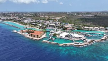 Hollanda, Willemstad Curacao 'daki Deniz Akvaryumu. Idyllic Plajı. Doğa manzarası. Hollanda 'daki Willemstad Curacao. Turizm arka planı. Ada Deniz Burnu.