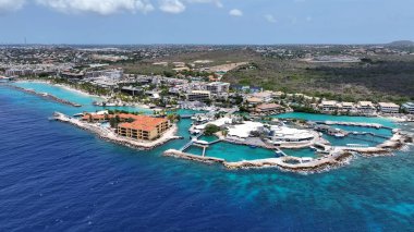 Hollanda, Willemstad Curacao 'daki Deniz Akvaryumu. Idyllic Plajı. Doğa manzarası. Hollanda 'daki Willemstad Curacao. Turizm arka planı. Ada Deniz Burnu.