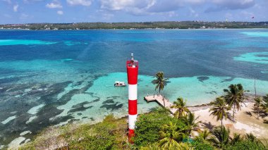 San Andres Deniz Feneri San Andres Providencia Y Santa Catalina Kolombiya. Plaj manzarası. Karayip Cenneti. San Andres Providencia 'da, Santa Catalina Kolombiya' da. Deniz Burnu Açık Hava. Doğa Turizmi.