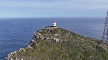 Cape Point Deniz Feneri, Cape Town, Güney Afrika Burnu. Masa Dağı Ulusal Parkı. Ünlü Cape Point. Cape Town Batı Cape Güney Afrika 'da. Turizm Seyahati. Paradisiac Skyline.