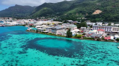 Seyşeller Adaları 'ndaki Victoria' daki Mahe Adası. Hint Okyanusu Sahili. Afrika Arkaplanı. Victoria Seyşeller Adaları 'nda. Turizm arazisi. Doğa Deniz Burnu. Açık havada Seyahat.