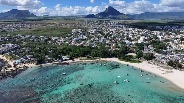 stock image Flic En Flac Beach At Port Louis In Mauritius Island Mauritius. Indian Ocean Beach. Africa Background. Port Louis At Mauritius Island. Tourism Landscape. Nature Seascape. Outdoors Travel.