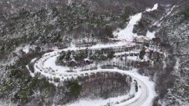 Tierra Del Fuego Arjantin 'deki Ushuaia' da Cerro Martial. Karlı Dağlar. Buzul Manzarası. Tierra Del Fuego Arjantin. Kış sporları. Ushuaia 'da Cerro Martial Tierra Del Fuego Arjantin.