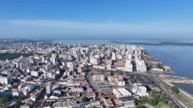 Porto Alegre Skyline Rio Grande Do Sul Brezilya 'daki Porto Alegre' de. Şehir merkezinde. Highrise Binaları. Güzel şehir Skyline. Porto Alegre Skyline Rio Grande Do Sul Brezilya 'daki Porto Alegre' de.