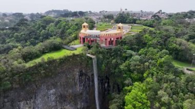 Curitiba Parana. Parana Brezilya Curitiba 'daki Tangua Parkı. State Park Peyzajı. Turizm Seyahati. Doğa Parkı. Parana Brezilya Curitiba 'daki Tangua Parkı. Botanik Manzarası.