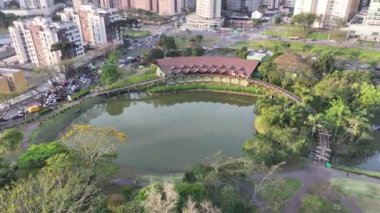 Curitiba Parana. Parana Brezilya 'daki Curitiba Botanik Bahçesi. Botanik manzarası. Turizm Seyahati. Doğa Parkı. Parana Brezilya 'daki Curitiba Botanik Bahçesi. Çiçek Manzarası.