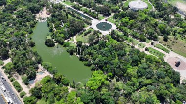 Porto Alegre Brezilya. Rio Grande Do Sul Brezilya 'daki Porto Alegre' deki Redencao Parkı. Eğlence Parkı. Eğlence Bölgesi. Doğa manzarası. Rio Grande Do Sul Brezilya 'daki Porto Alegre' deki Redencao Parkı.