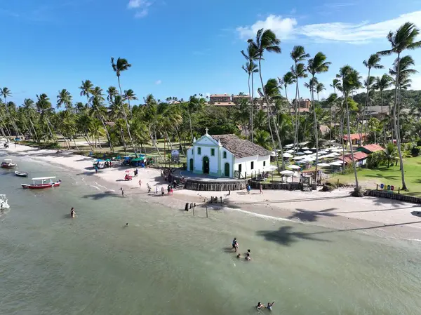 Carneiros Sahili, Tamandare, Pernambuco Brezilya. Egzotik Körfez Suyu. Doğa manzarası. Paradisiac Manzarası. Seyahat güzergahı. Carneiros Plajı Tamandare, Pernambuco Brezilya.