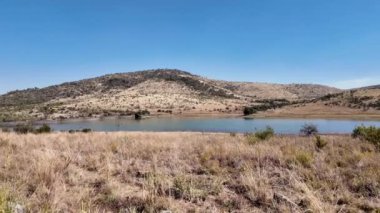 Güney Afrika 'daki Pilanesberg Ulusal Parkı' nda Safari Turu. Afrika Hayvanları Peyzajı. Safari Tur Gezisi. Pilanesberg Ulusal Parkı Güney Afrika 'da. Büyük Beş Hayvan. Vahşi yaşam Safari.